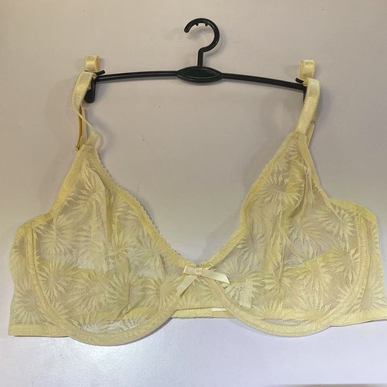 Plus Size Lace Bra Women Yello - Minimizer Bra Women recensione e prezzo