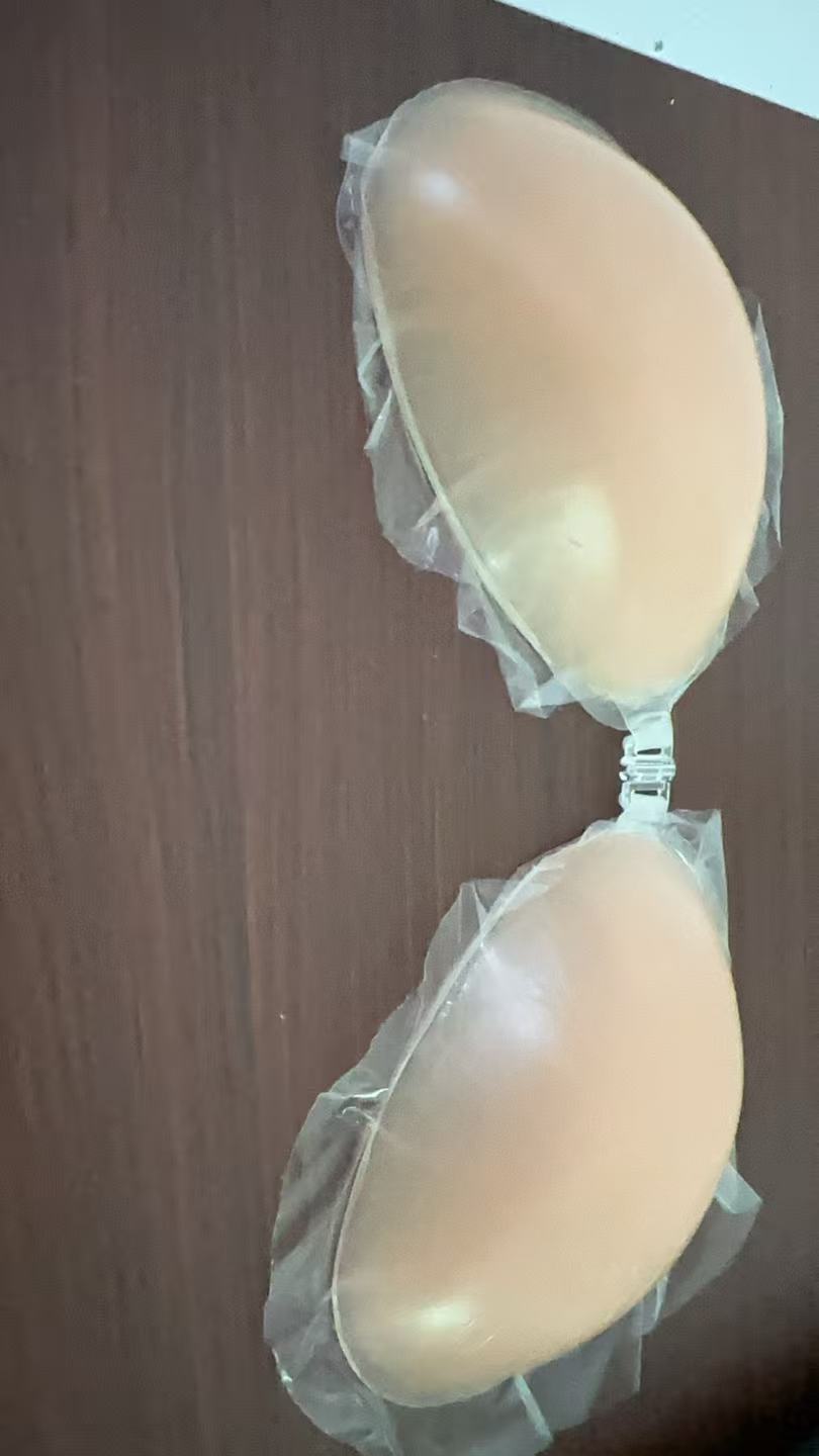 NuBra Silicone Bra for Women - - Backless Bra Sticky recensione e prezzo